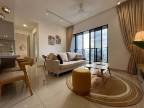 3R3B KLCity CentreView (Balcony) - 8 pax
